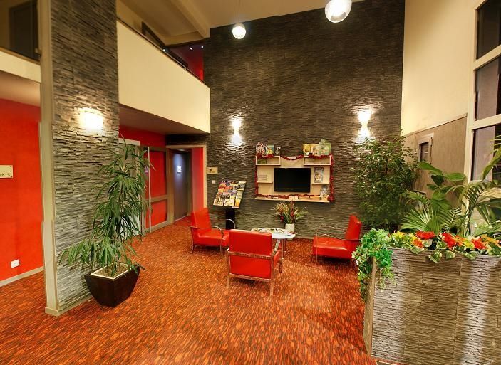 Kyriad Hôtel La Flèche Interior foto